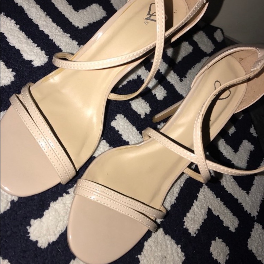 Heels from Windsor